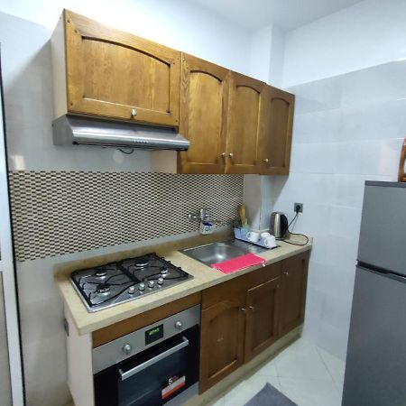 Nouvelle Appartement Climatise Pour Un Sejour De Top Tánger Exterior foto